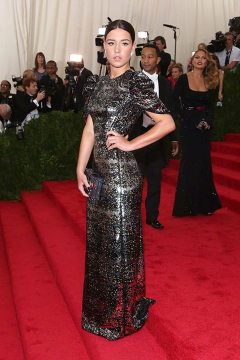 Adèle Exarchopoulos dressed in Louis Vuitton at the MET Gala 2015.