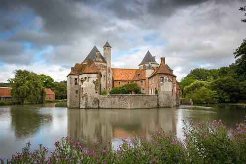 olhain architecture douves eau patrimoine paysage château castle landscape water textures