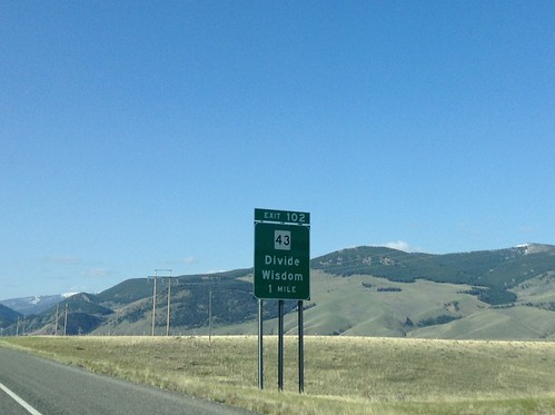 sign montana intersection i15 biggreensign silverbowcounty mt43 freewayjunction